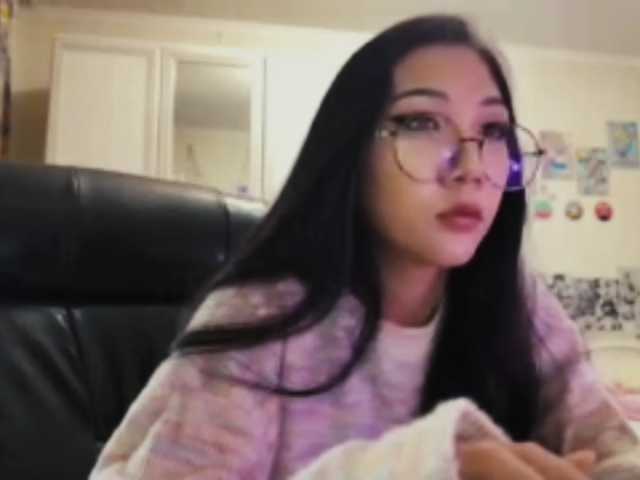 GlennaVandermeulen live cam on BongaCams