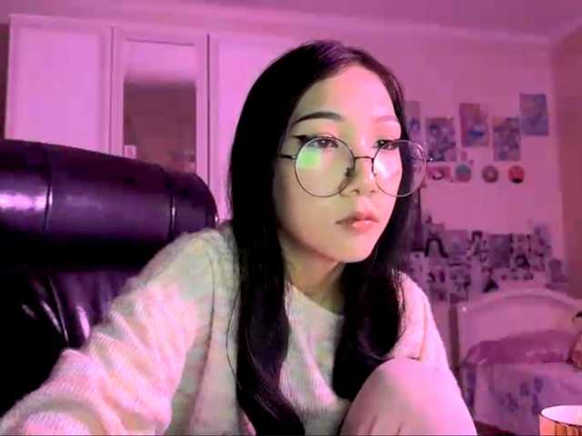 GlennaVandermeulen live cam on BongaCams