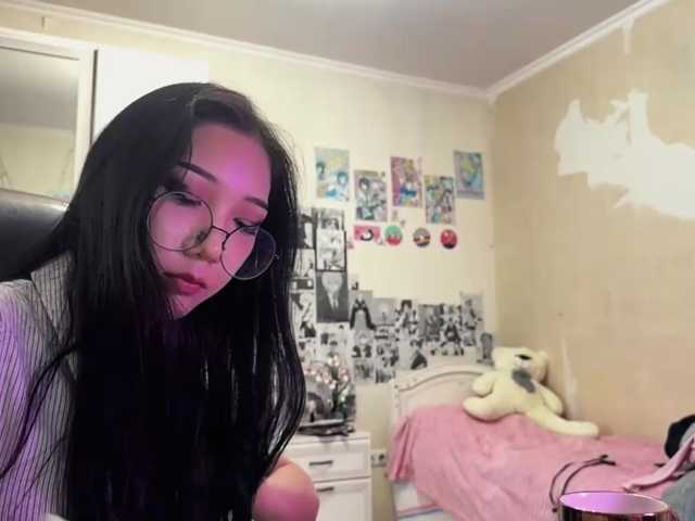 GlennaVandermeulen live cam on BongaCams