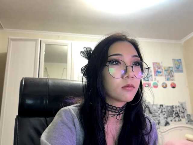 GlennaVandermeulen live cam on BongaCams