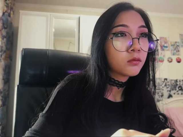 GlennaVandermeulen live cam on BongaCams