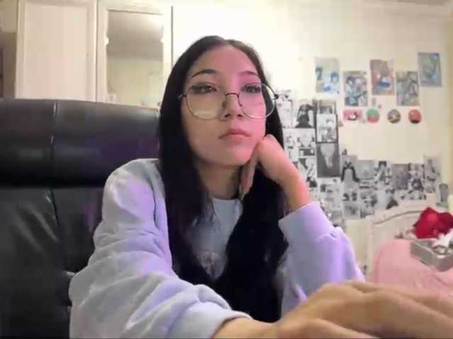 GlennaVandermeulen live cam on BongaCams