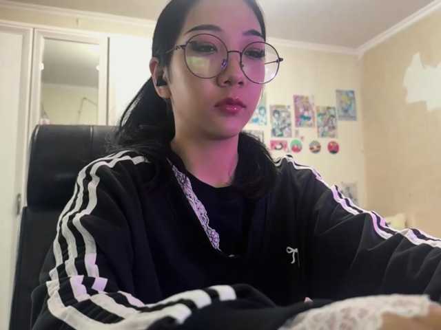 GlennaVandermeulen, en directo ahora en BongaCams