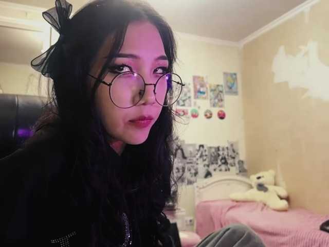 GlennaVandermeulen live cam on BongaCams