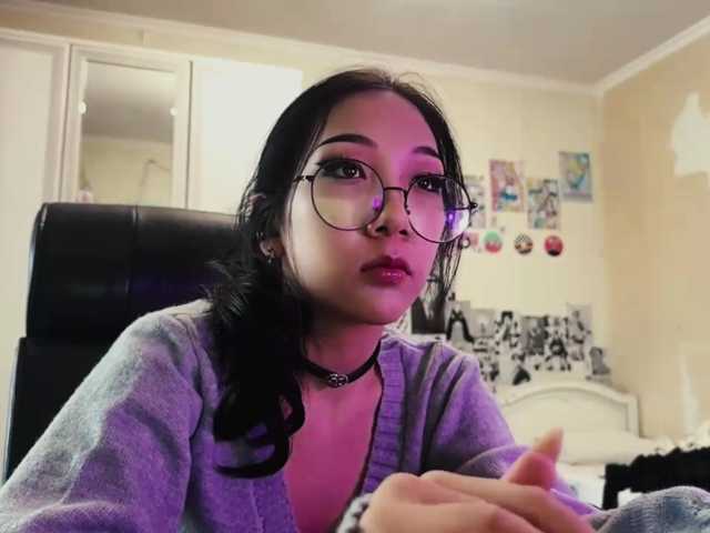 GlennaVandermeulen live cam on BongaCams