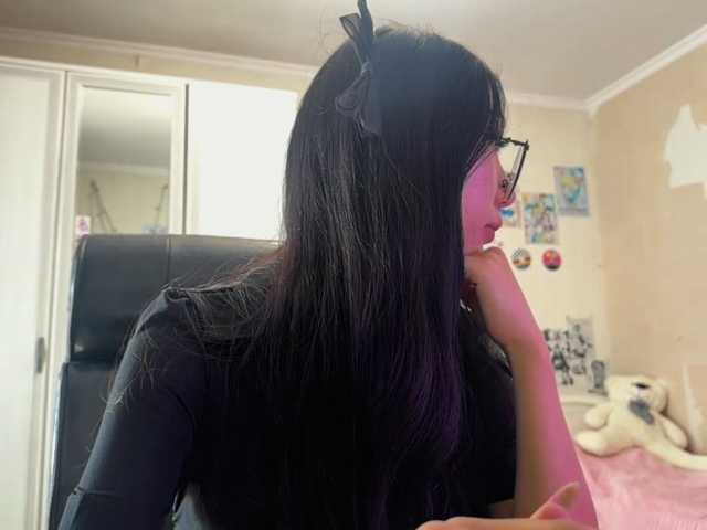 GlennaVandermeulen live cam on BongaCams