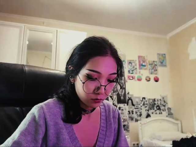 GlennaVandermeulen live cam on BongaCams