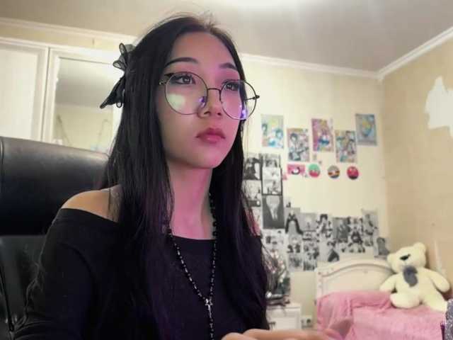 GlennaVandermeulen live cam on BongaCams