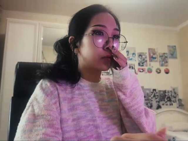 GlennaVandermeulen live cam on BongaCams