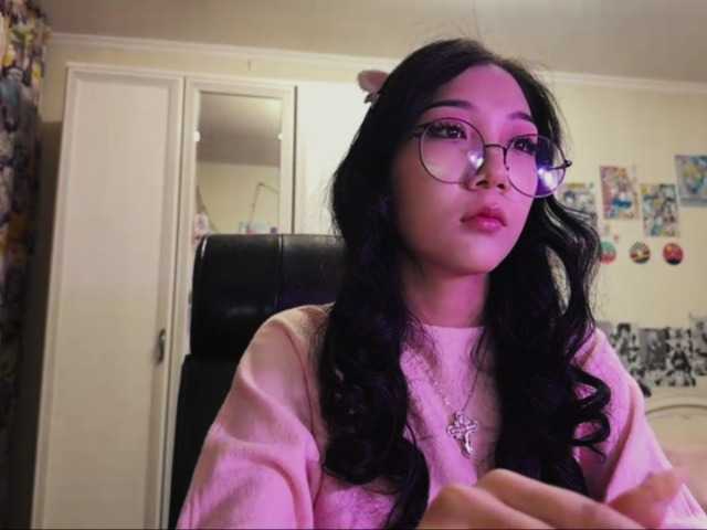 GlennaVandermeulen live cam on BongaCams