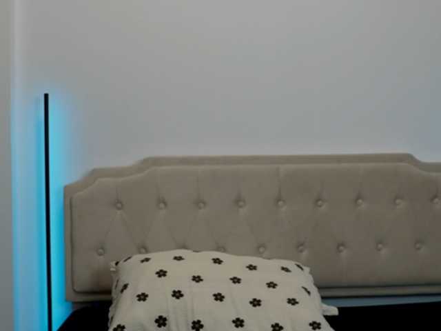 evelynevos live cam on BongaCams