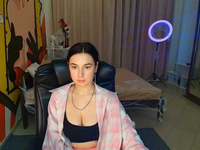 Mila-Vael live cam on BongaCams