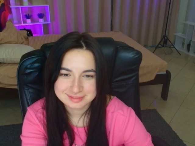 Mila-Vael live cam preview