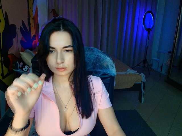 Mila-Vael live cam on BongaCams