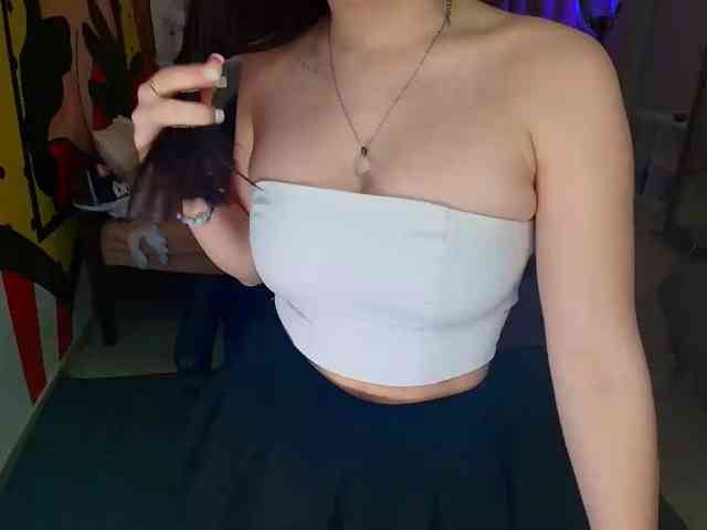 Mila-Vael Live Webcam on BongaCams