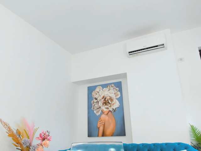 AllenaLexy, en directo ahora en BongaCams