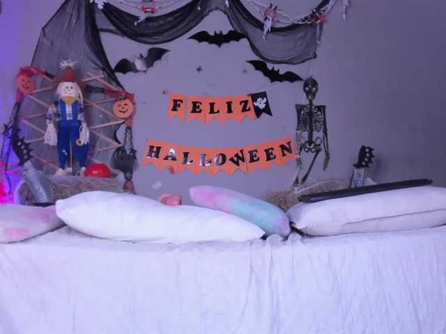 kattaleya19 live cam on BongaCams