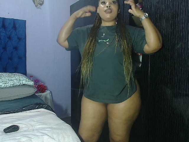 Belinder002 live cam on BongaCams
