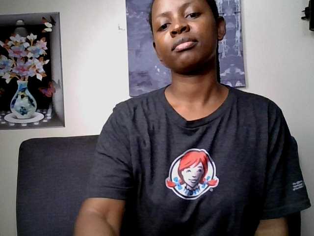 FuckMeeNow live cam on BongaCams