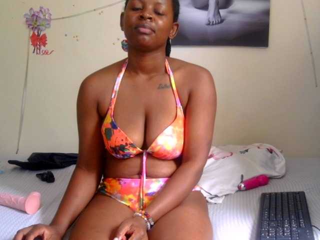 FuckMeeNow, en vivo ahora en BongaCams