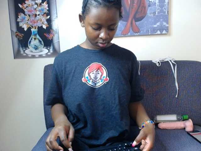 FuckMeeNow, en directo ahora en BongaCams