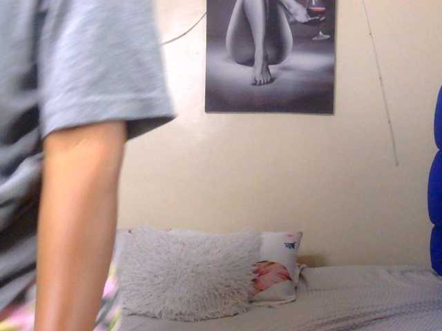 FuckMeeNow webcam