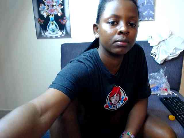 FuckMeeNow webcam