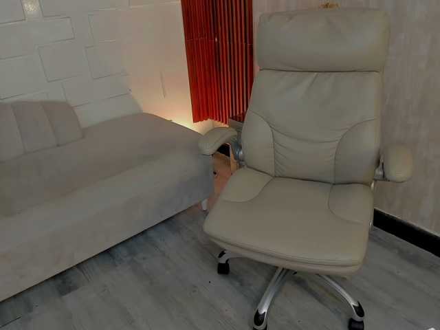Maddyssonx live cam on BongaCams