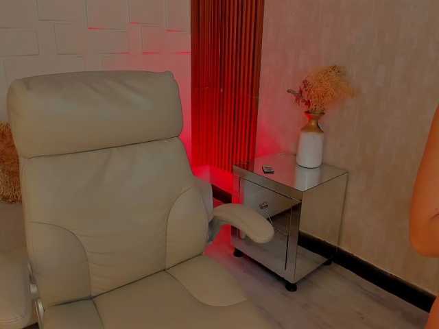 Maddyssonx live cam on BongaCams