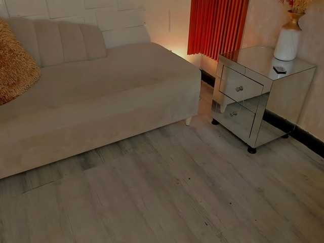 Maddyssonx live cam on BongaCams