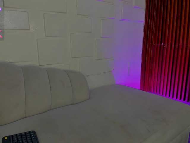 Maddyssonx live cam on BongaCams