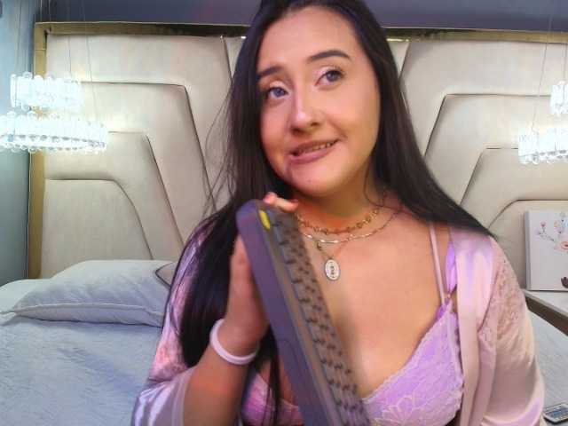 nnahomi, live now on BongaCams