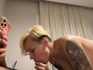 KiraSaint Porn Show