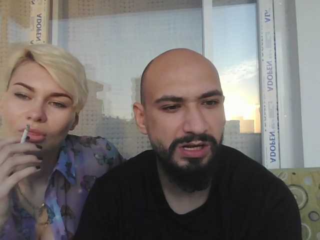 KiraSaint live cam on BongaCams
