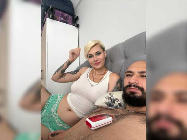 KiraSaint live cam on BongaCams