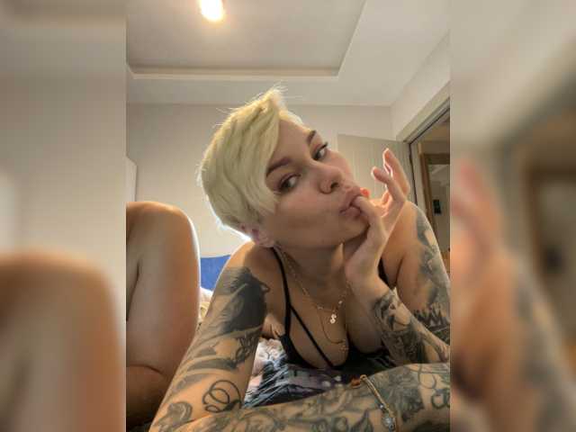 Live трансляция KiraSaint - slutnetki.online