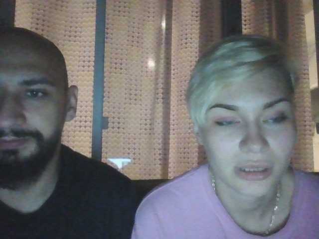 KiraSaint live cam
