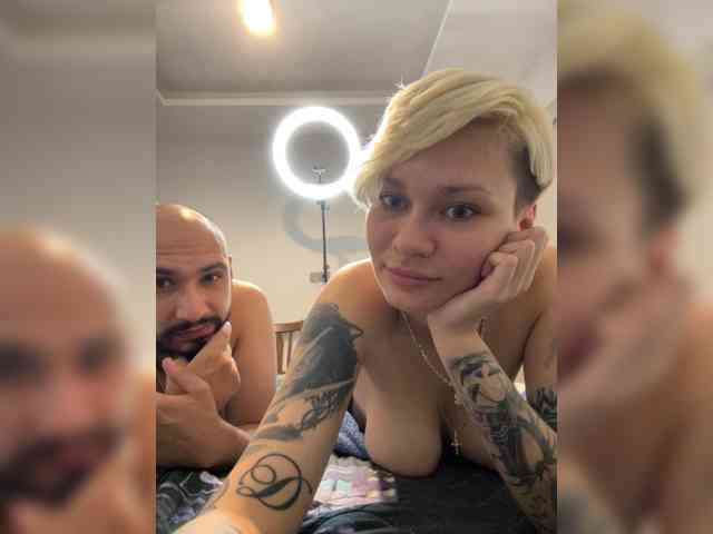 KiraSaint Live Webcam on BongaCams