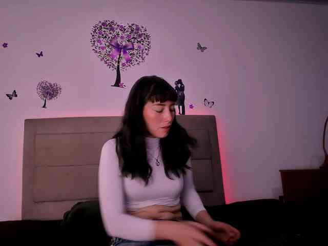 CHANTAL-SWEETT