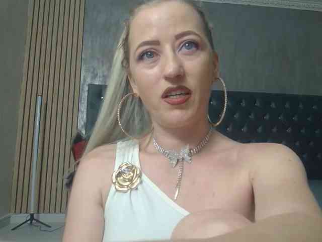 Modella: AlessiaBellini
