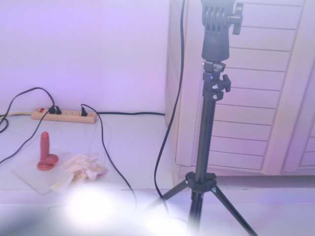 LizzyMonroe live cam preview