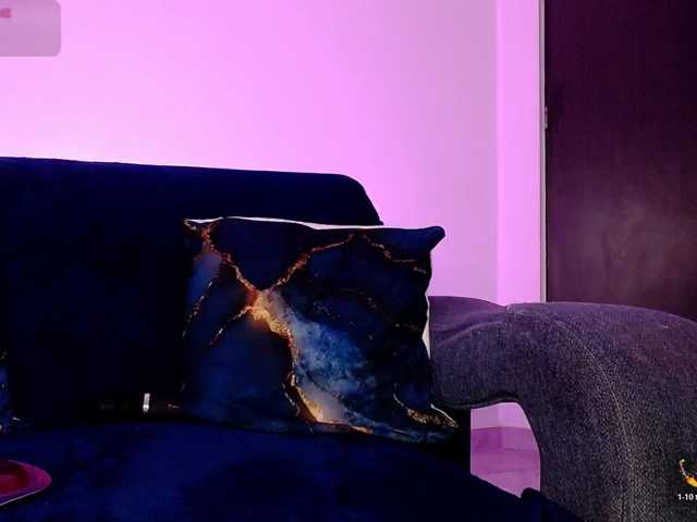 Andy-tyler live cam preview