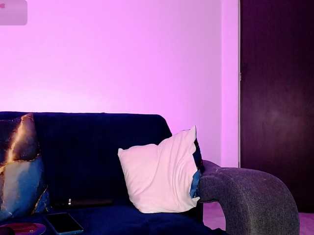 Andy-tyler live cam preview