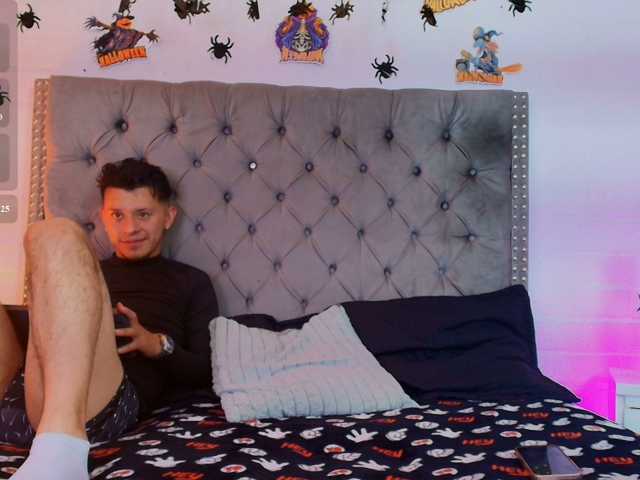Live трансляция Luxuryloverss - slutnetki.online