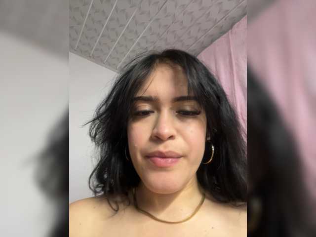 CherryBlossonm live cam on BongaCams