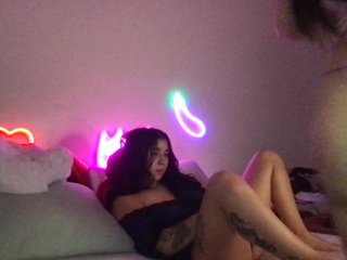 ToriandNina Porn Show
