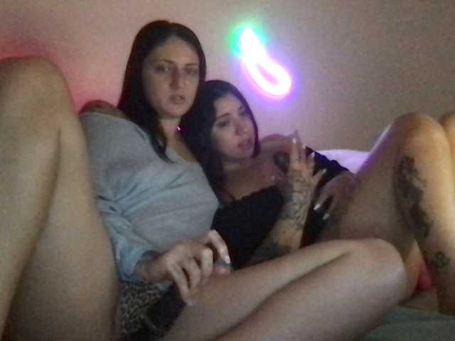 ToriandNina live cam on BongaCams