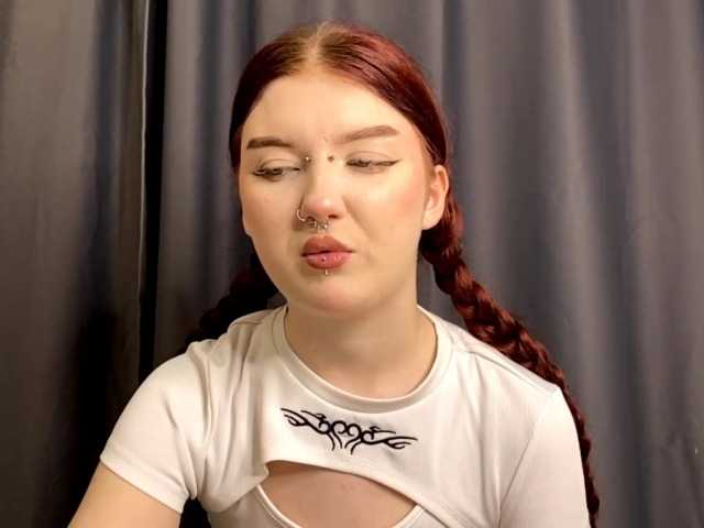 ClaritaGellert live cam on BongaCams