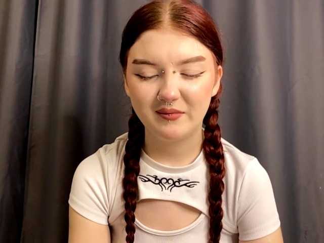 ClaritaGellert live cam on BongaCams