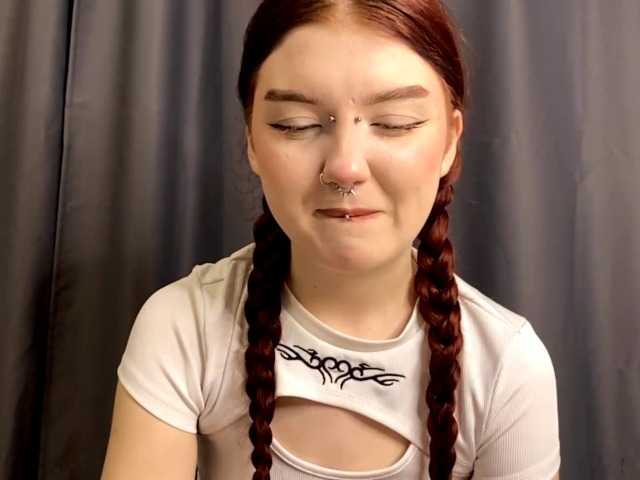ClaritaGellert live cam on BongaCams